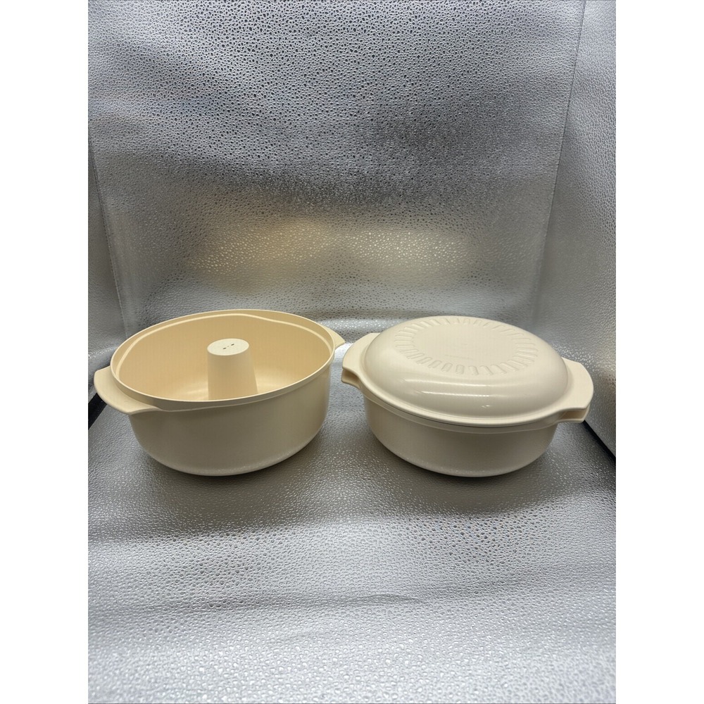 Tupperware Microwave Stack Cooker 3Qt Bowl Lid Colander Beige USA 4 Piece Set
